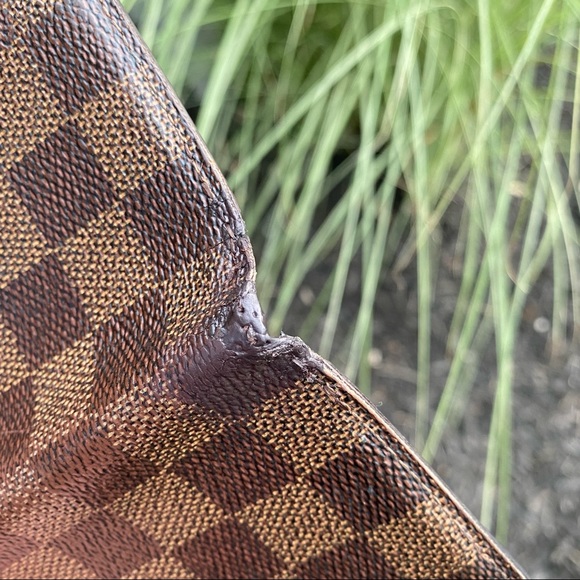 Louis Vuitton Brown Damier Bifold Wallet - Picture 10 of 11